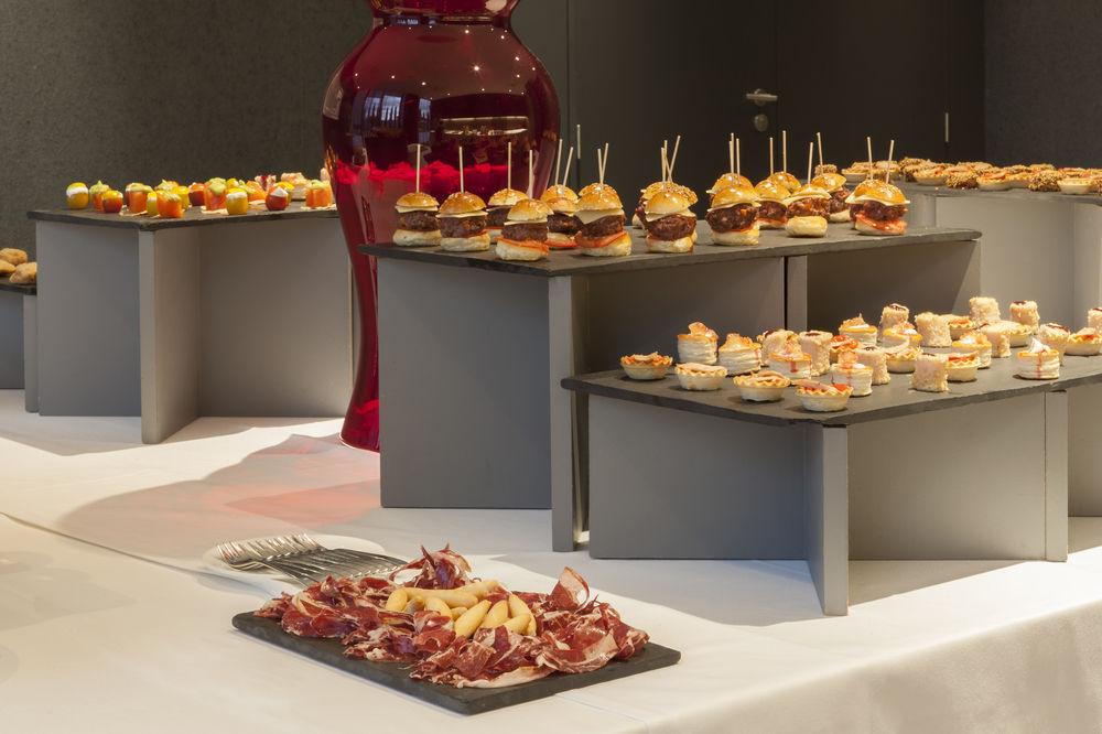 Ac Hotel La Finca By Marriott Pozuelo de Alarcón Εξωτερικό φωτογραφία