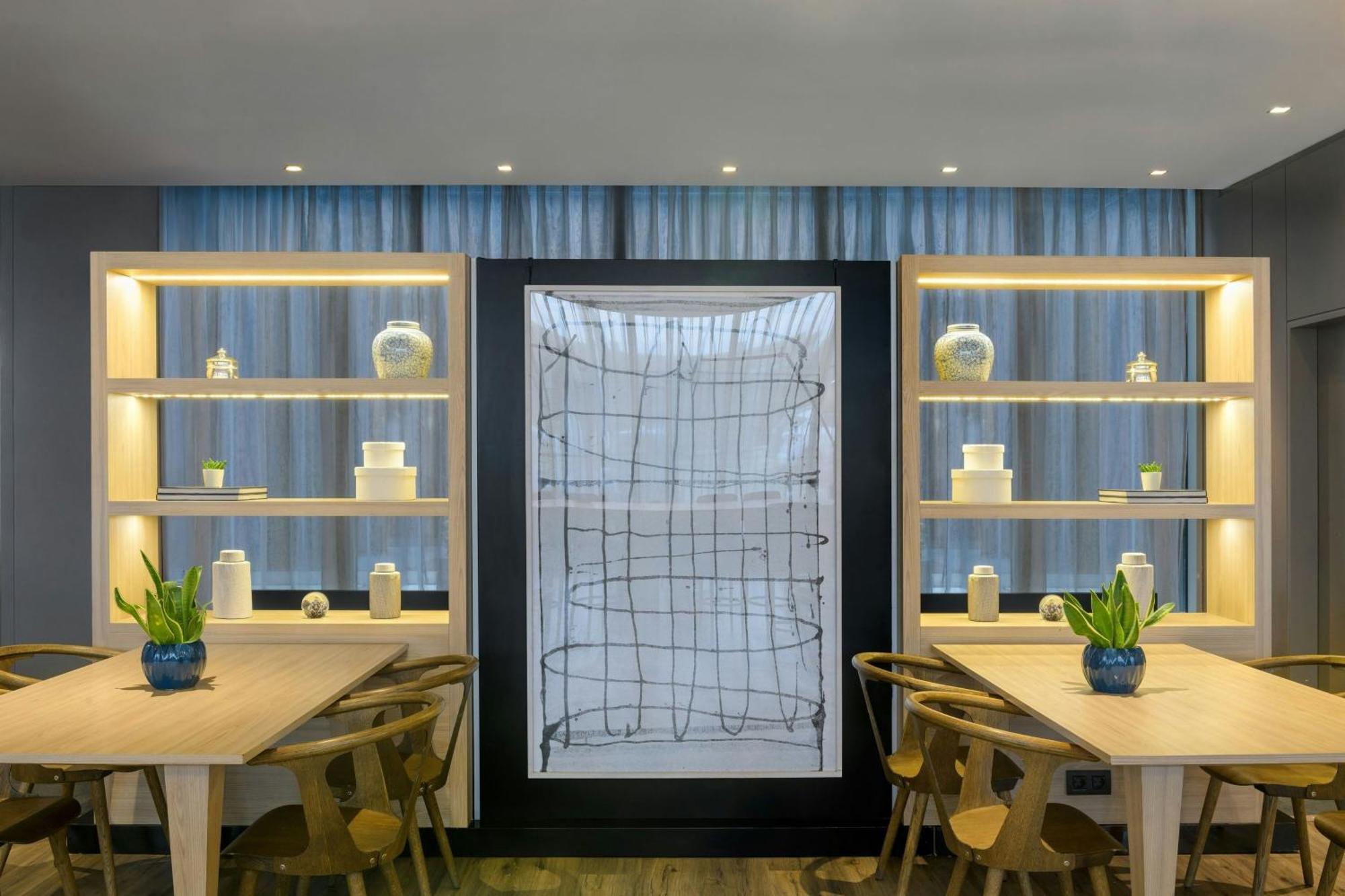 Ac Hotel La Finca By Marriott Pozuelo de Alarcón Εξωτερικό φωτογραφία