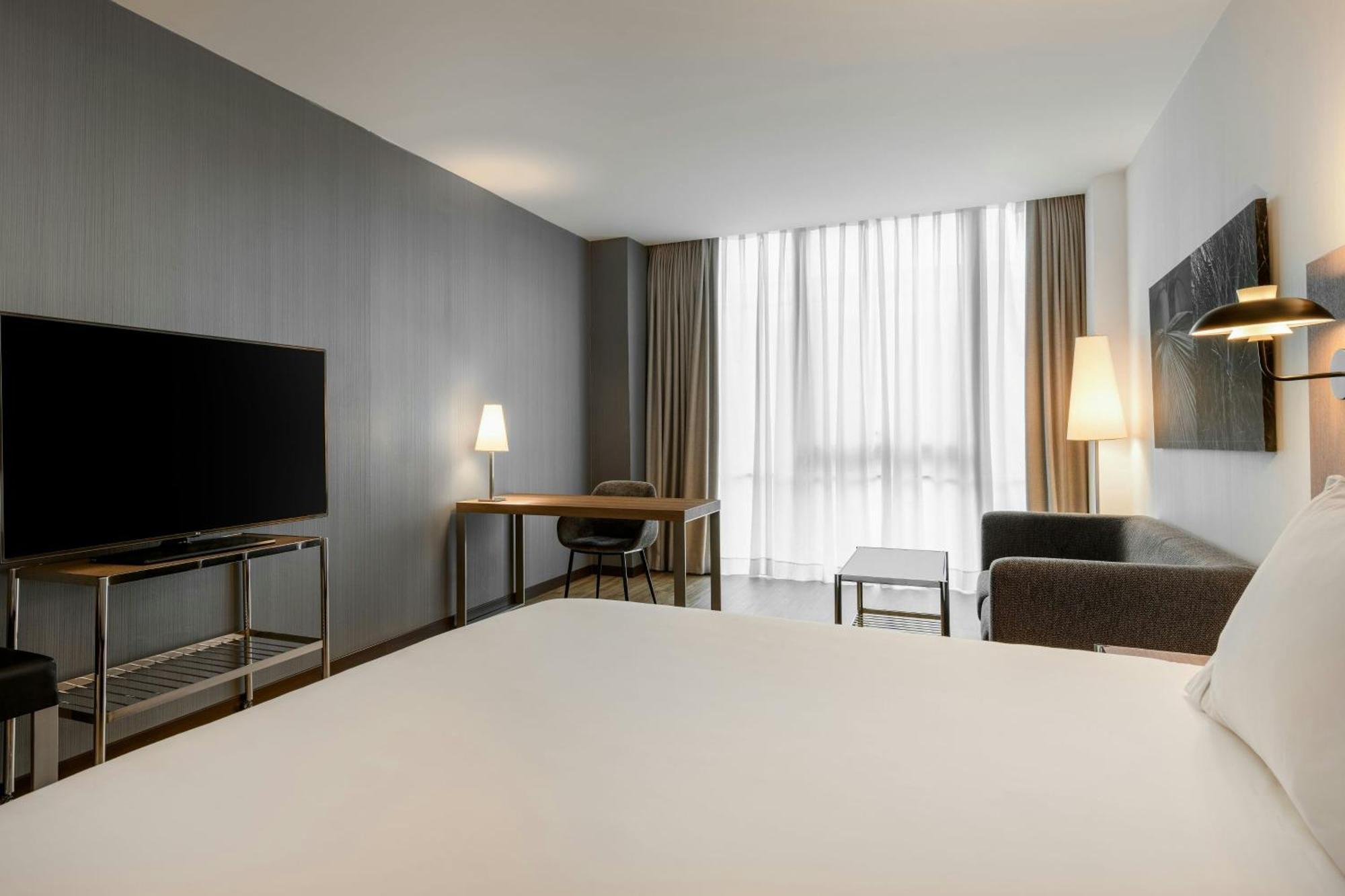 Ac Hotel La Finca By Marriott Pozuelo de Alarcón Εξωτερικό φωτογραφία