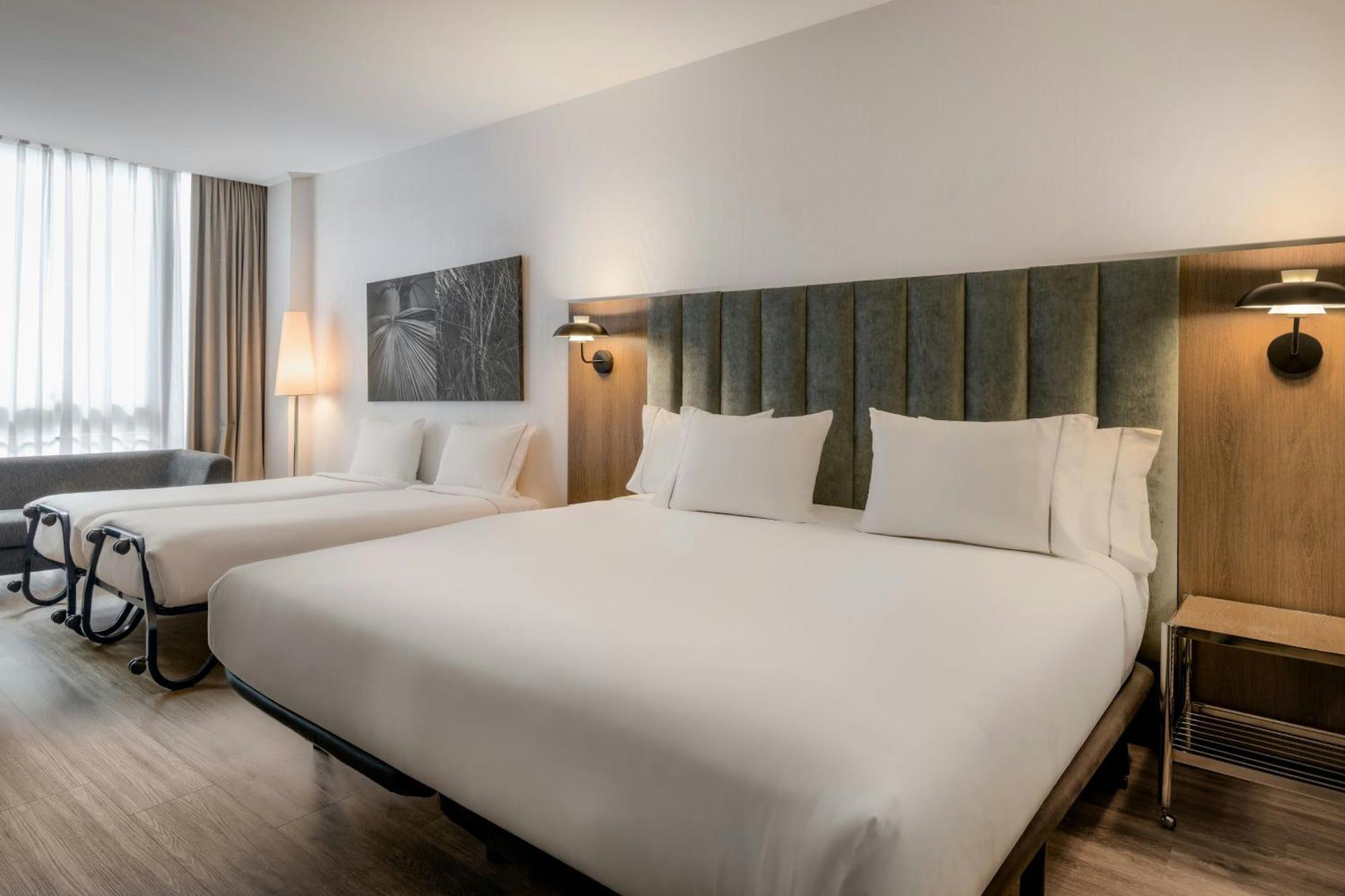 Ac Hotel La Finca By Marriott Pozuelo de Alarcón Εξωτερικό φωτογραφία