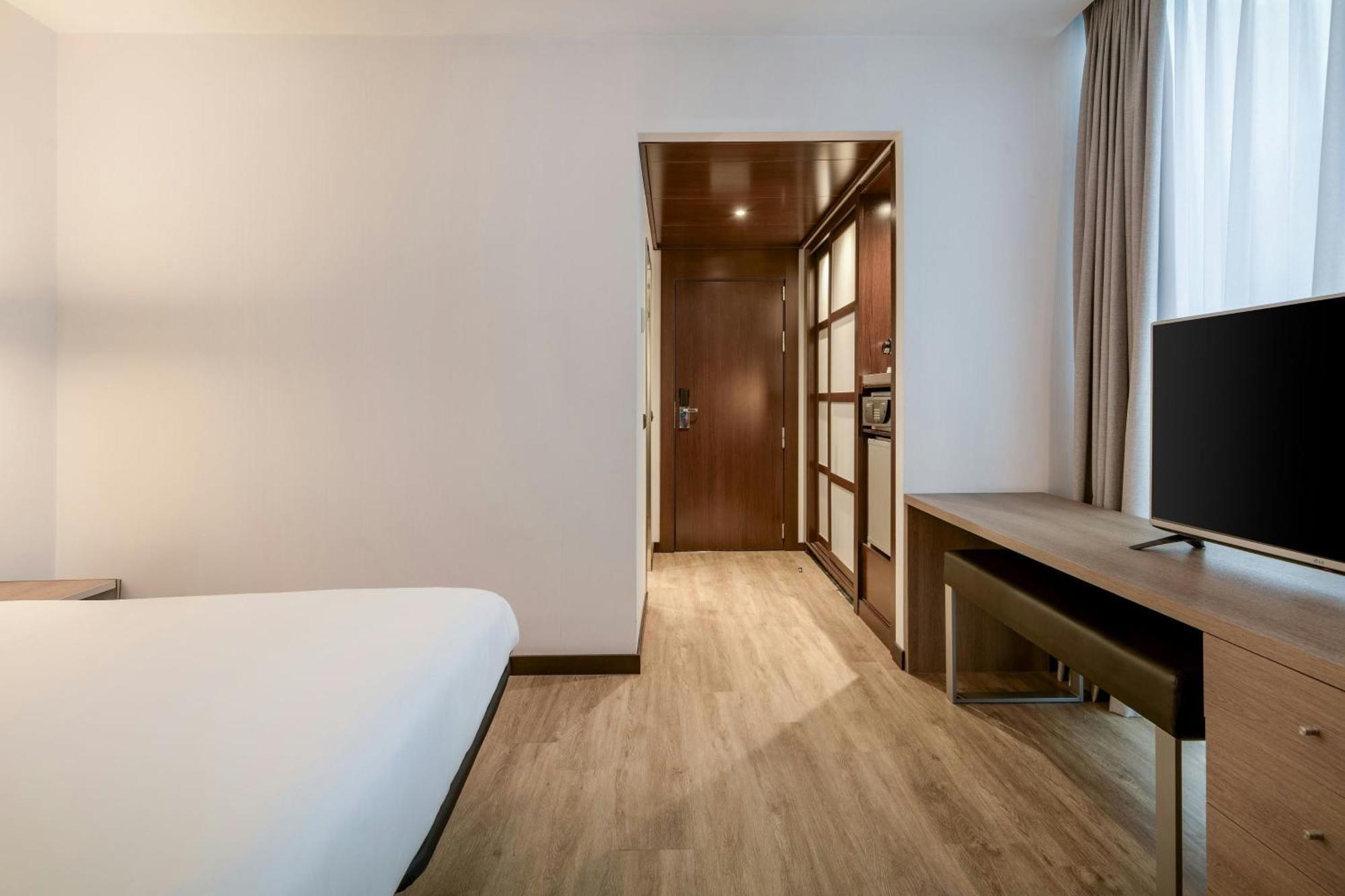 Ac Hotel La Finca By Marriott Pozuelo de Alarcón Εξωτερικό φωτογραφία